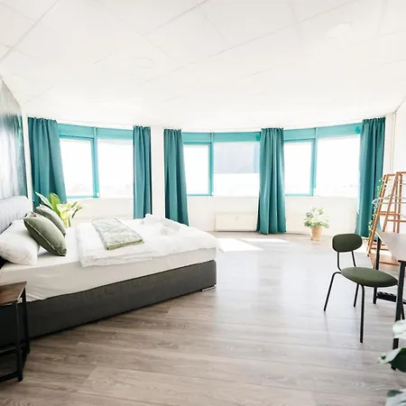 Kocasa-apartments, Penthouse, Panorama, Dachterrasse, Zwei Stellplaetze, Wifi, Waipu-tv, Billard Appartement