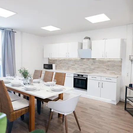 Appartamento Kocasa-apartments, Penthouse, Panorama, Dachterrasse, Zwei Stellplaetze, Wifi, Waipu-tv, Billard
