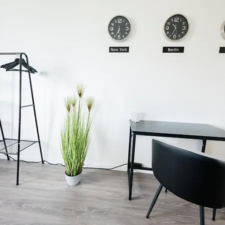 Kocasa-apartments, Penthouse, Panorama, Dachterrasse, Zwei Stellplaetze, Wifi, Waipu-tv, Billard