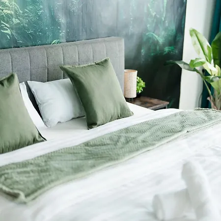 Kocasa-apartments, Penthouse, Panorama, Dachterrasse, Zwei Stellplaetze, Wifi, Waipu-tv, Billard Appartement